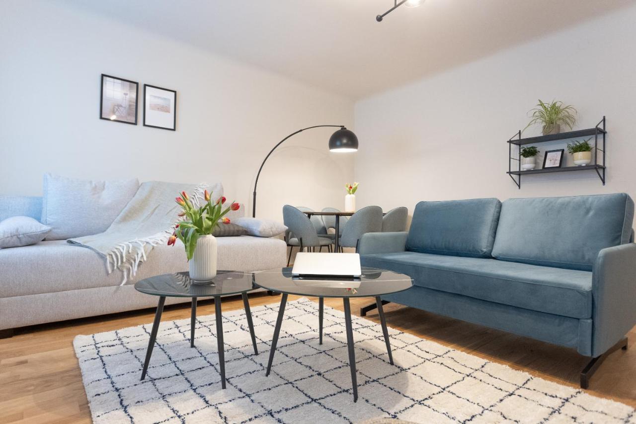Chic 1-Bed Apt By Canal Walk To Historic Centre Wien Eksteriør billede